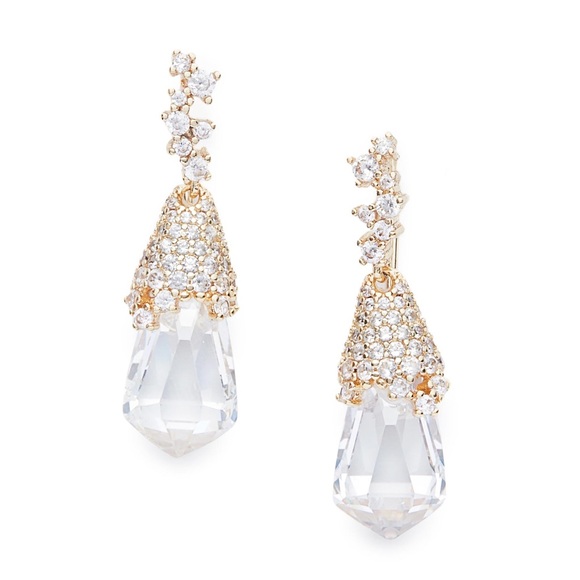 Kendra Scott Jewelry - Kendra Scott Becky Drop Earrings in gold NWT